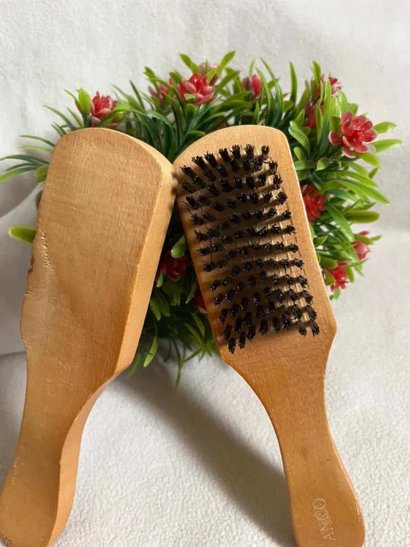Wooden hair brush - 1